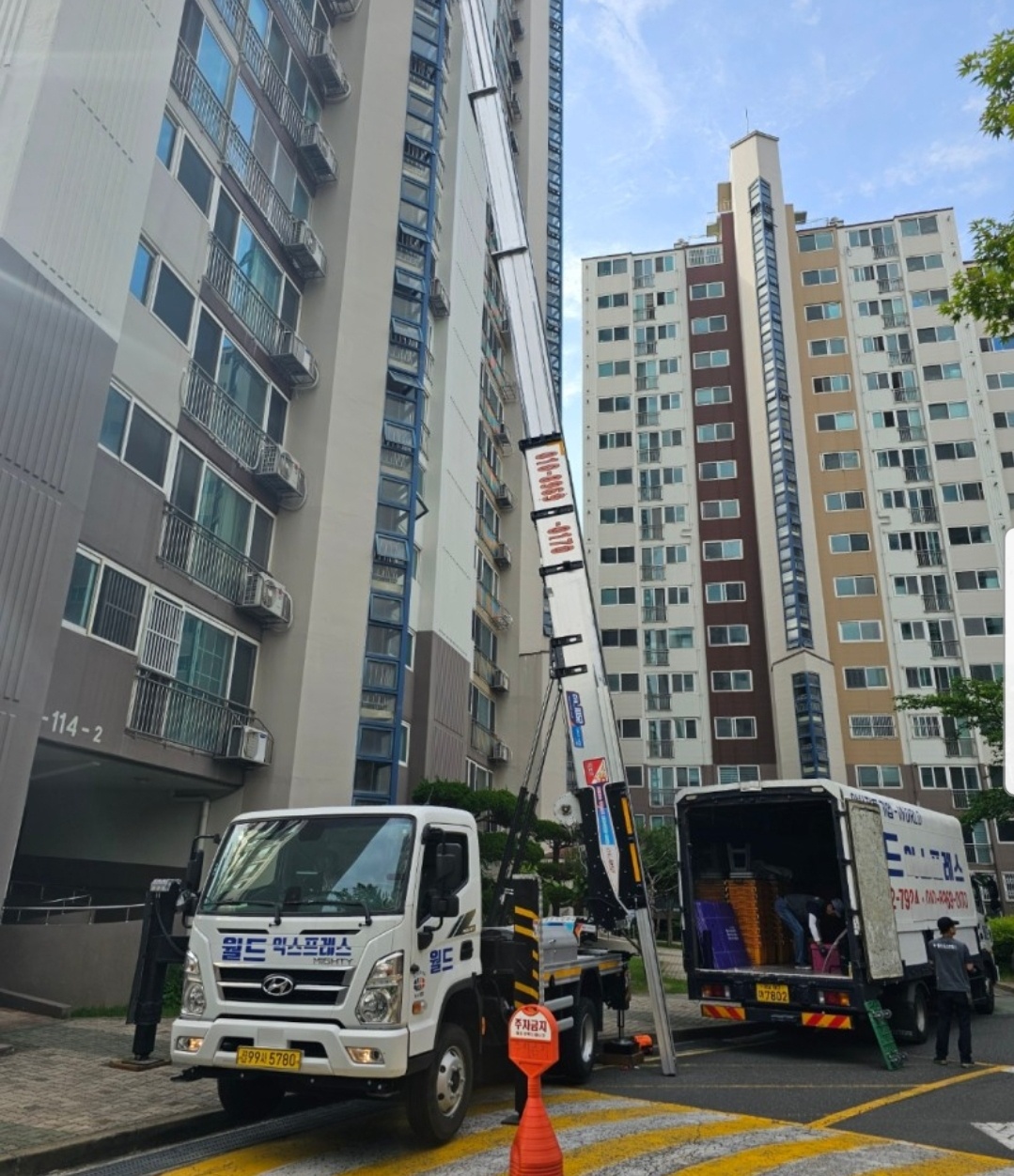 갤러리 사진